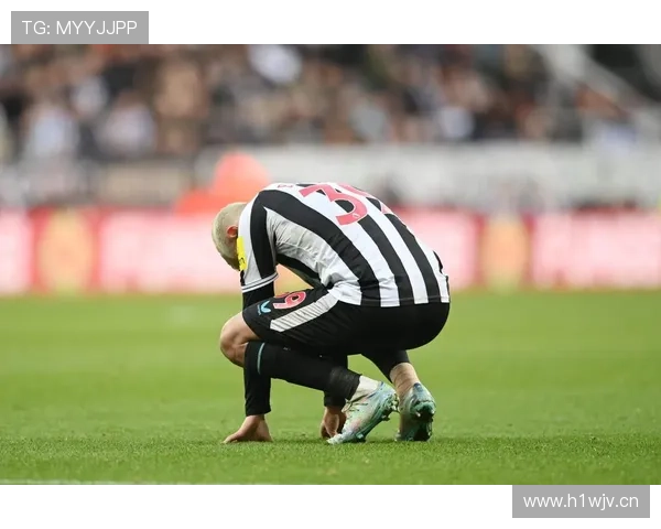 吉马良斯从巴塞罗那返程后感染腮腺炎